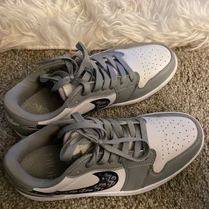 Air Jordan 1s (low)